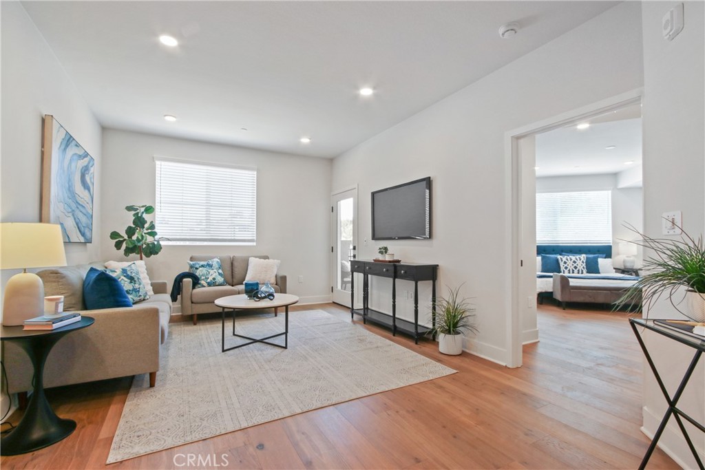 927 Deep Valley Drive 127