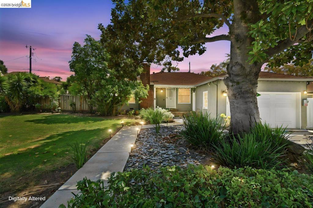 209 Fleming Ave