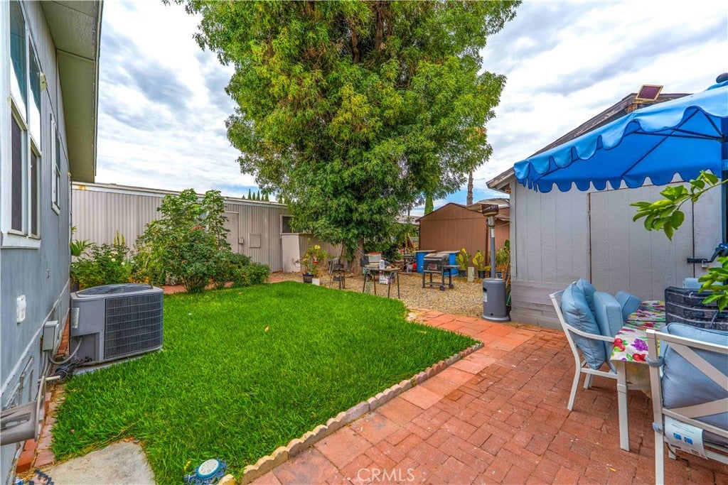 1855 E Riverside Drive E 209