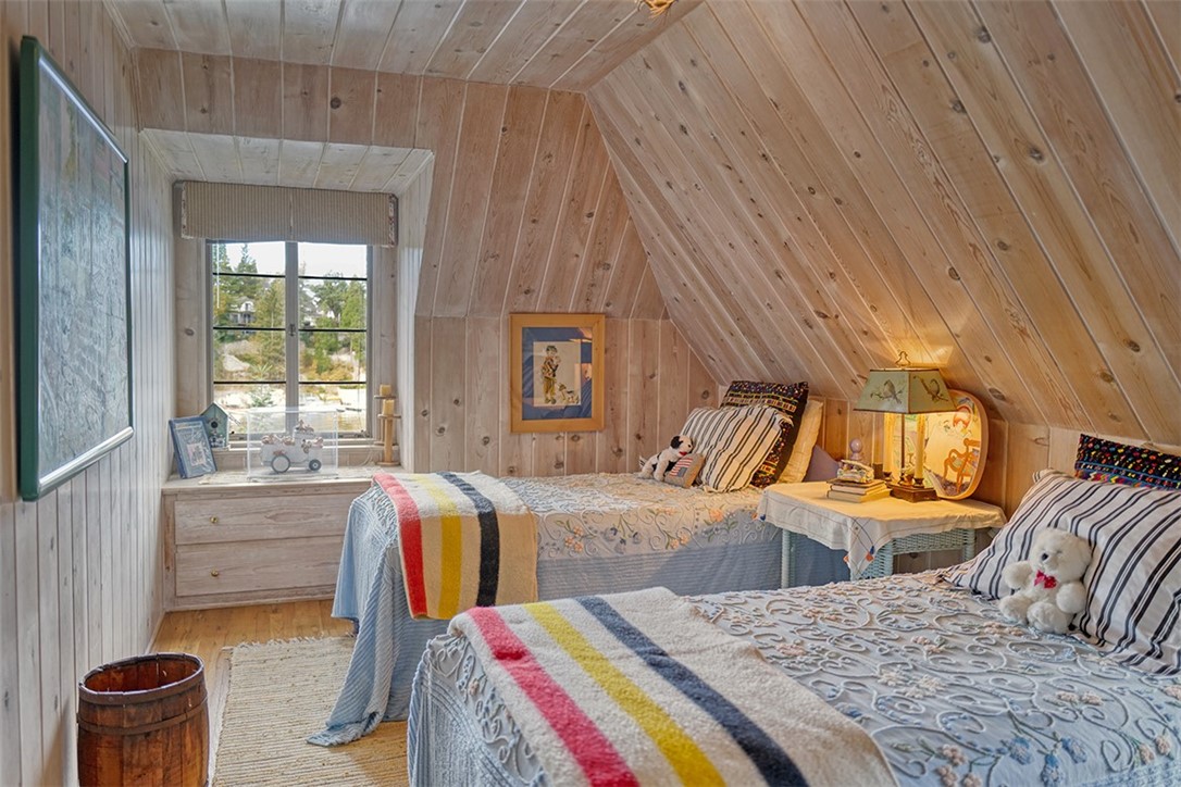 Arrowhead Woods (AWHW) - Residential