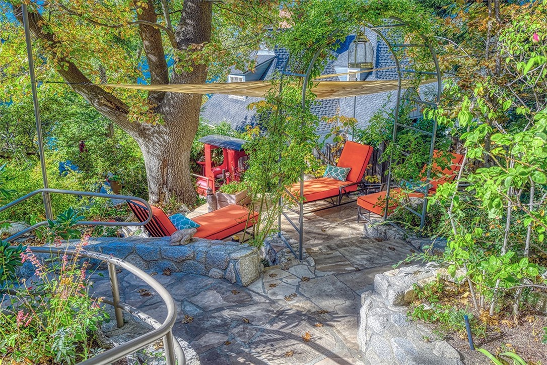 Arrowhead Woods (AWHW) - Residential