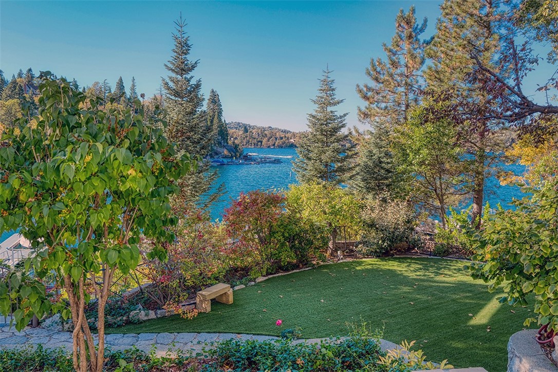 Arrowhead Woods (AWHW) - Residential