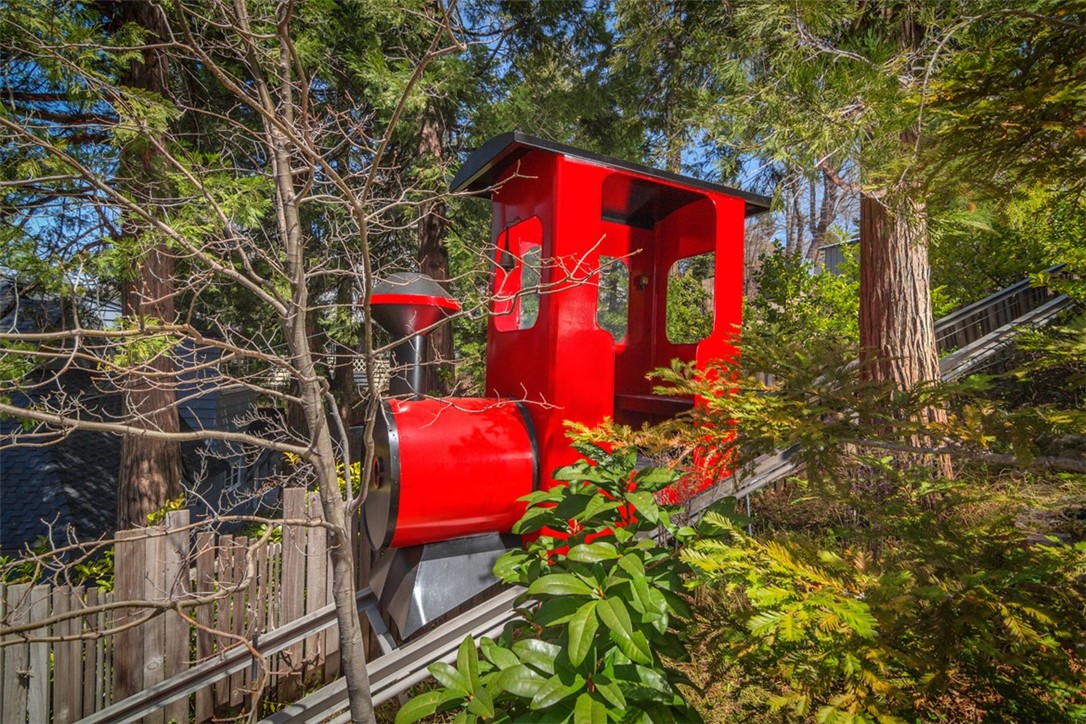 Arrowhead Woods (AWHW) - Residential