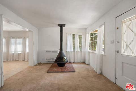 Photo of 435 Raymond Avenue, Santa Monica, CA 90405 (MLS # 26849423)