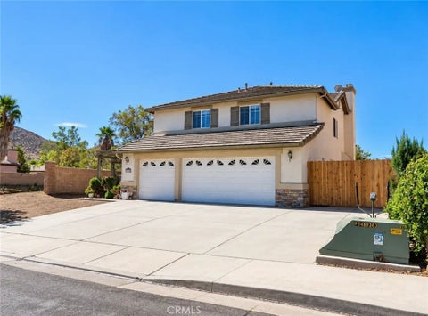 Tiny photo for 31685 Canyon Ridge DR, Lake Elsinore, CA 92532 (MLS # MB26198446)