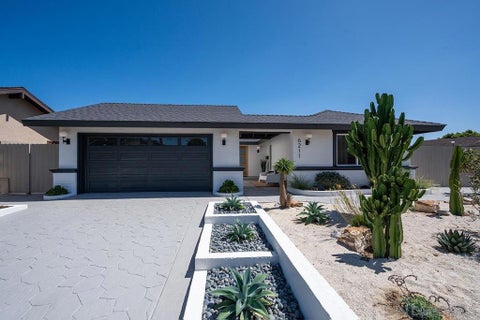 Photo of 6211 Syracuse Lane LN, San Diego, CA 92122 (MLS # 260022624SD)