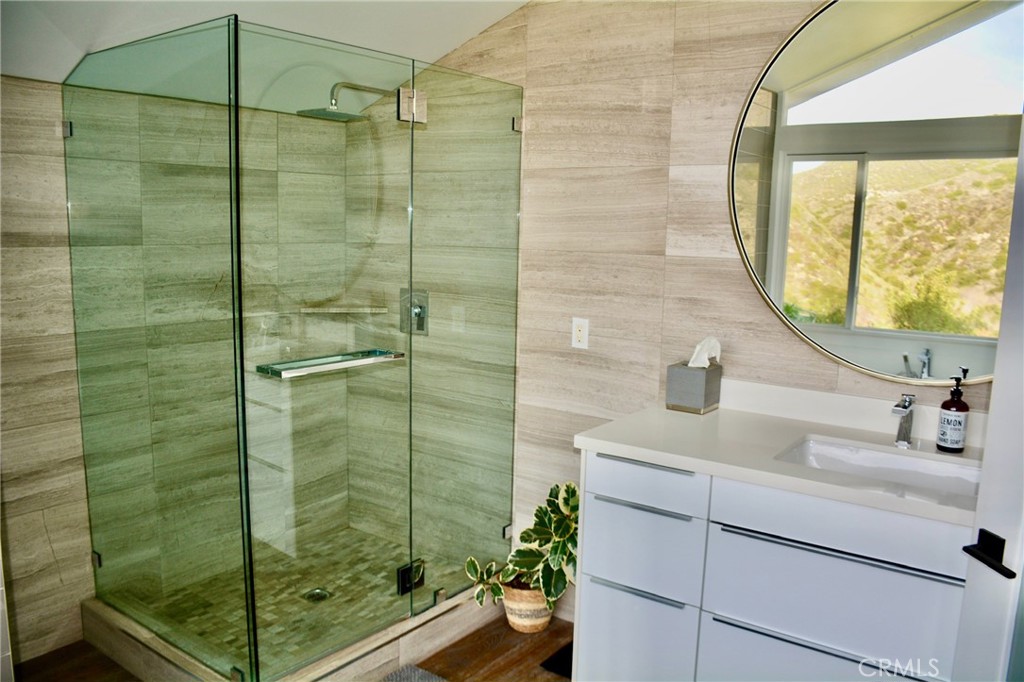 Emerald Bay (EB) - Residential Lease
