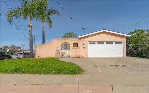 7106 Arillo San Diego CA 92111