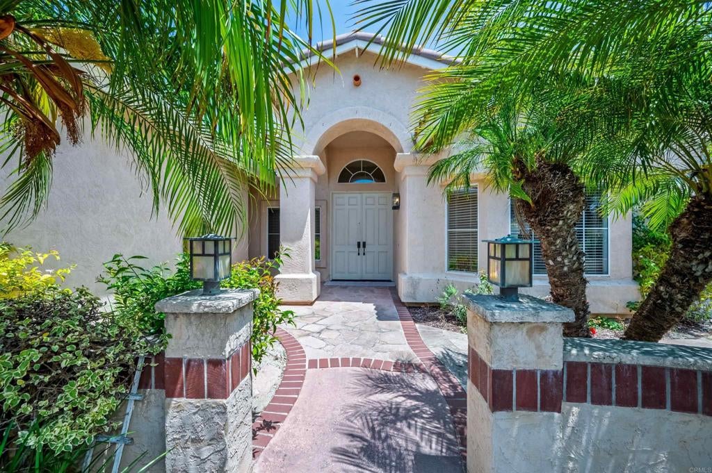 354 Benevente Drive Dr, Oceanside CA 92057