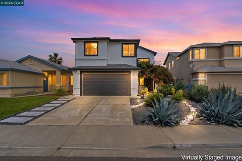 Photo of 364 Fall Cir Cir, Oakley, CA 94561 (MLS # 41133911)