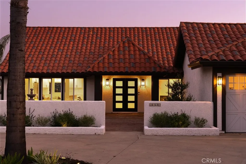 Yorba Linda, California 92887, United States, 4 Bedrooms Bedrooms, ,3 BathroomsBathrooms,Residential,Pending,205670