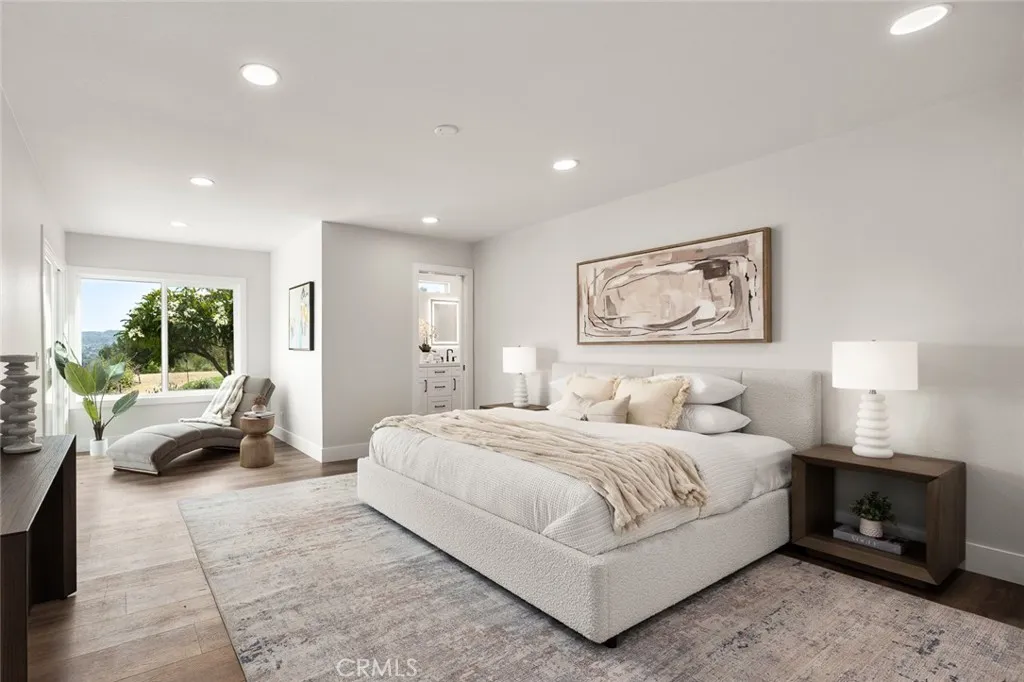 Yorba Linda, California 92887, United States, 4 Bedrooms Bedrooms, ,3 BathroomsBathrooms,Residential,Pending,205670