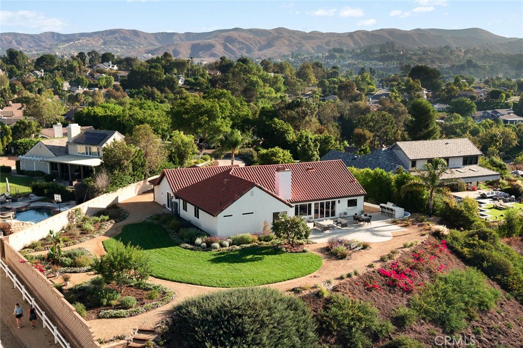 Semi-Custom Single Story Estate - Residential