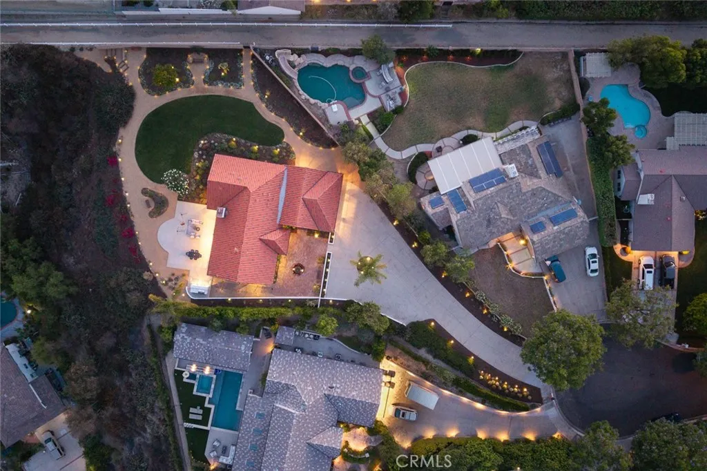 Yorba Linda, California 92887, United States, 4 Bedrooms Bedrooms, ,3 BathroomsBathrooms,Residential,Pending,205670