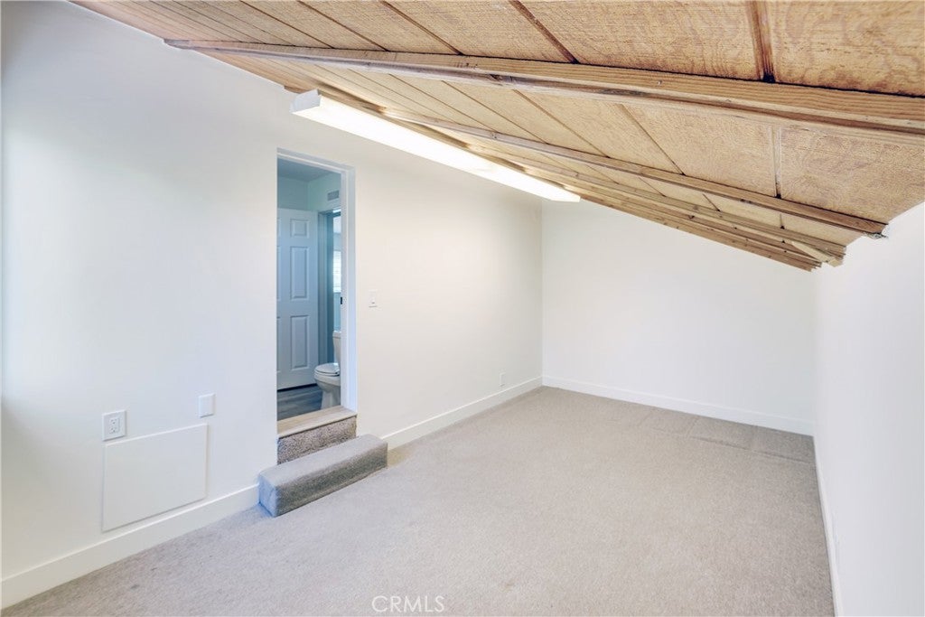 14 Yorktown, Irvine CA 92620 - Photo 30