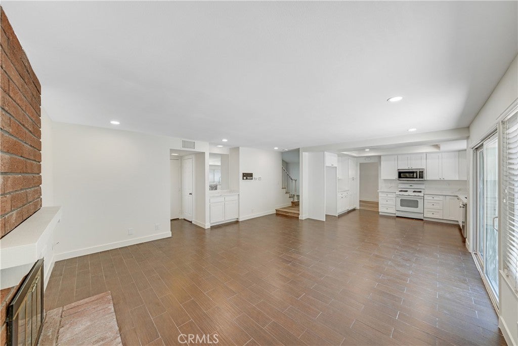 14 Yorktown, Irvine CA 92620 - Photo 19