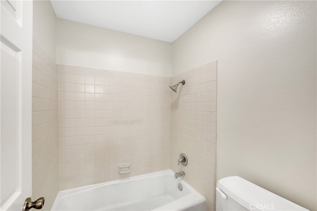 14 Yorktown, Irvine CA 92620 - Photo 33