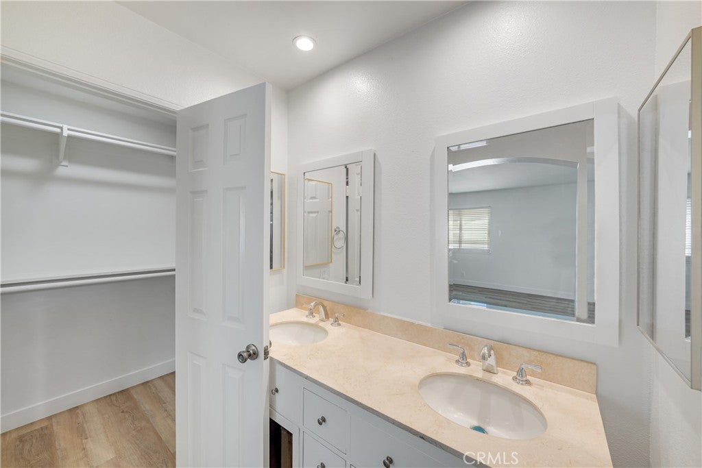 14 Yorktown, Irvine CA 92620 - Photo 34