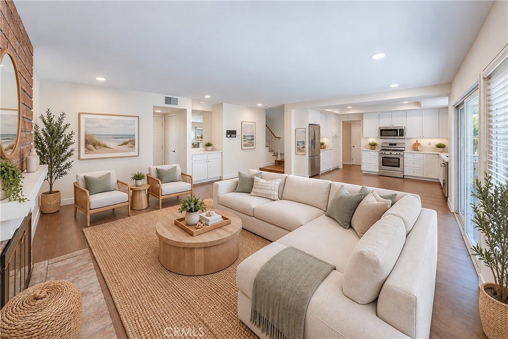 14 Yorktown, Irvine CA 92620 - Photo 20