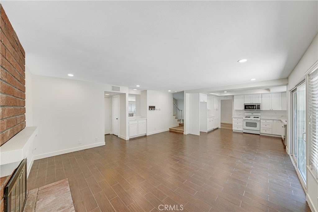 14 Yorktown, Irvine CA 92620 - Photo 15