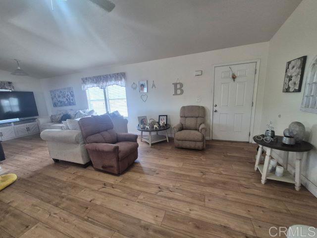 1285 Washington Drive 99