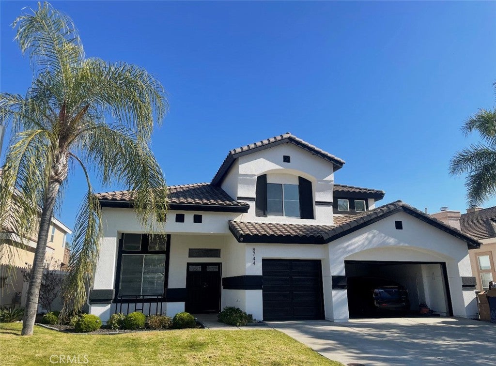 8744 Medford