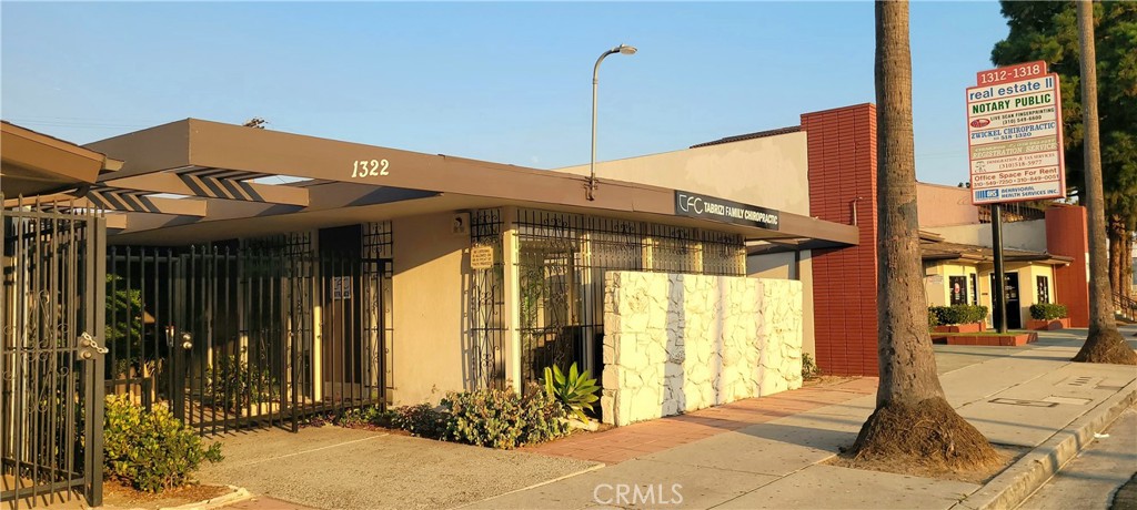 1322 N Avalon Boulevard