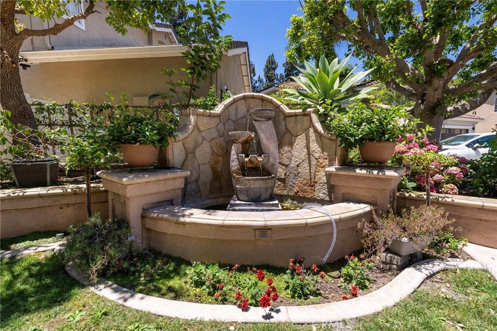 10 Japonica, Irvine CA 92618 - Photo 58