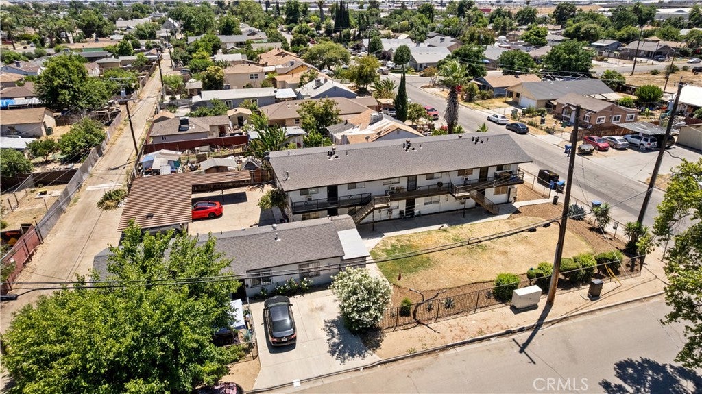 3940 E Burns