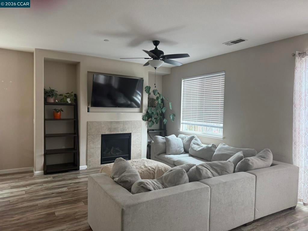 53 Halsey Ct