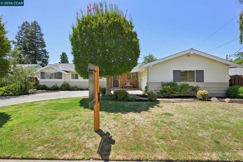 Photo of 2856 San Benito Dr DR, Walnut Creek, CA 94598 (MLS # 41141145)