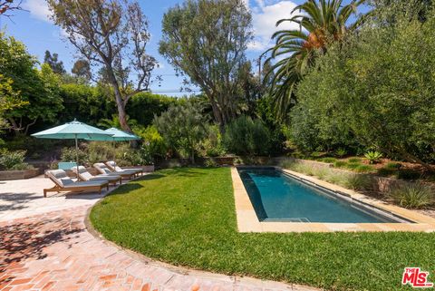 Photo of 6456 Sycamore Meadows Drive, Malibu, CA 90265 (MLS # 26761221)