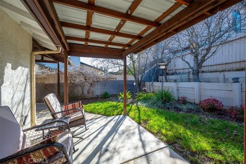Tiny photo for 834 Nicklaus St, Paso Robles, CA 93446 (MLS # PI26022857)
