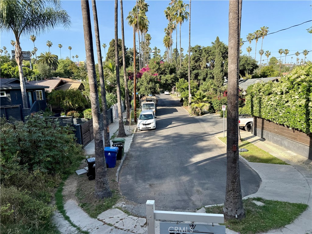 6119 Echo Street