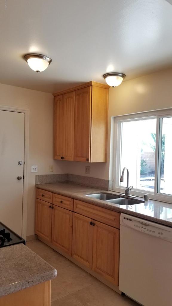 American Oaks-100 - 1000022 - Residential Lease