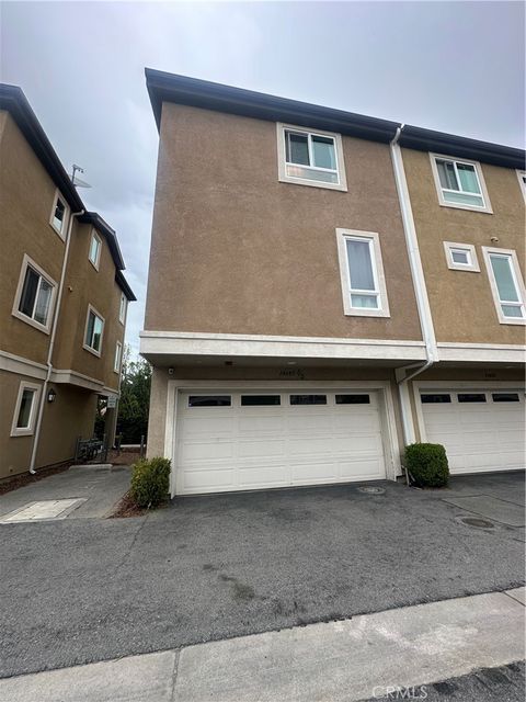 Photo of 1/2 Sherman, Van Nuys, CA 91405 (MLS # SR26096206)