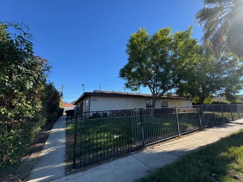 1002 Lombard Redlands CA 92374