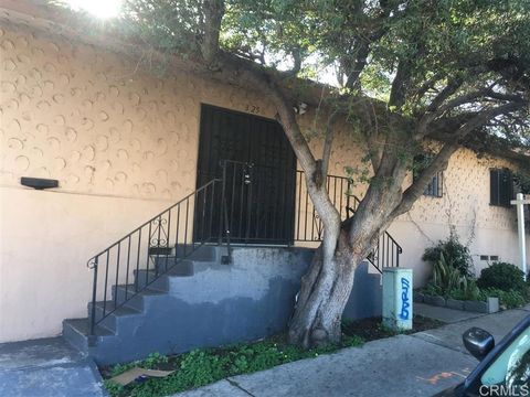 325 Dewey Street San Diego CA 92113