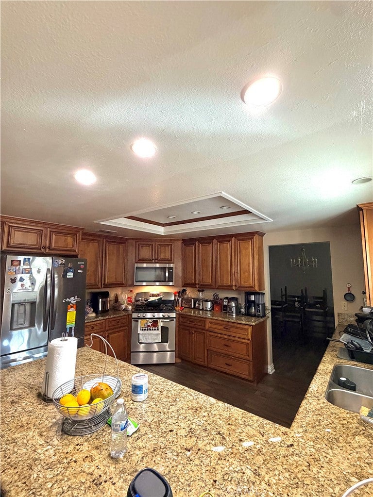 1023 Fountain Springs