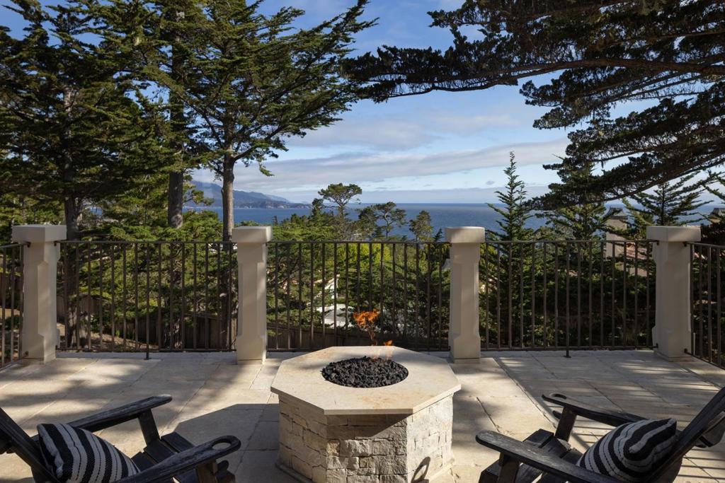 1246 Portola Road