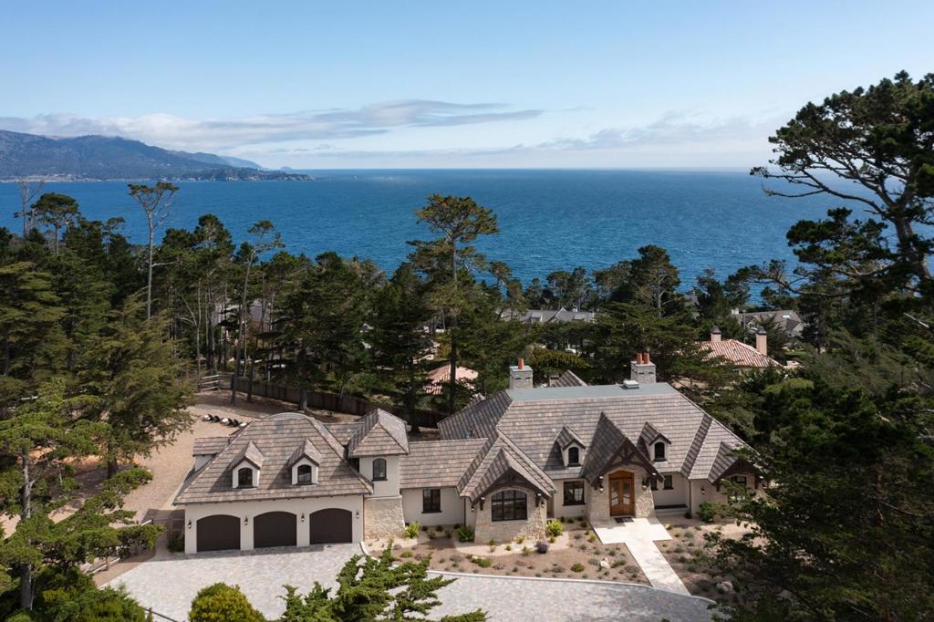 1246 Portola Road