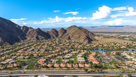 Tiny photo for 48614 Calle Esperanza, La Quinta, CA 92253 (MLS # 219152592DA)