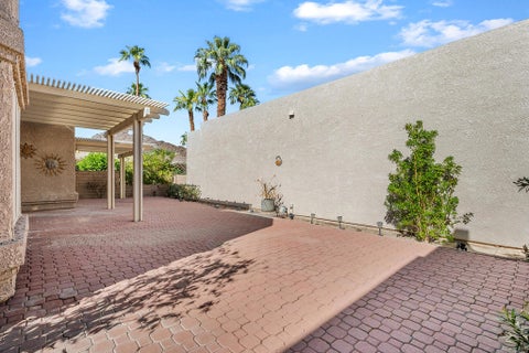 Tiny photo for 48614 Calle Esperanza, La Quinta, CA 92253 (MLS # 219152592DA)