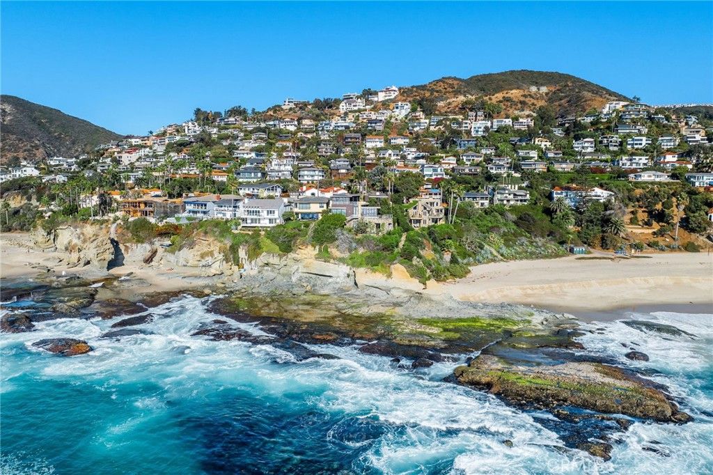 Photo of 15 Camel Point Drive, Laguna Beach, CA 92651 (MLS # LG24240727)