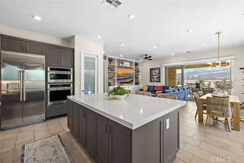 MLS: OC26184709