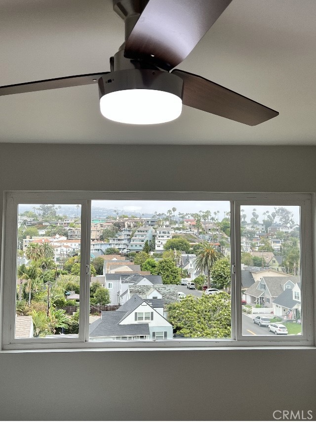 BLUFFS - Residential Lease