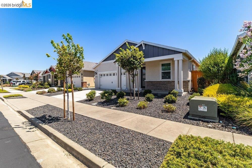 4347 Canada Way