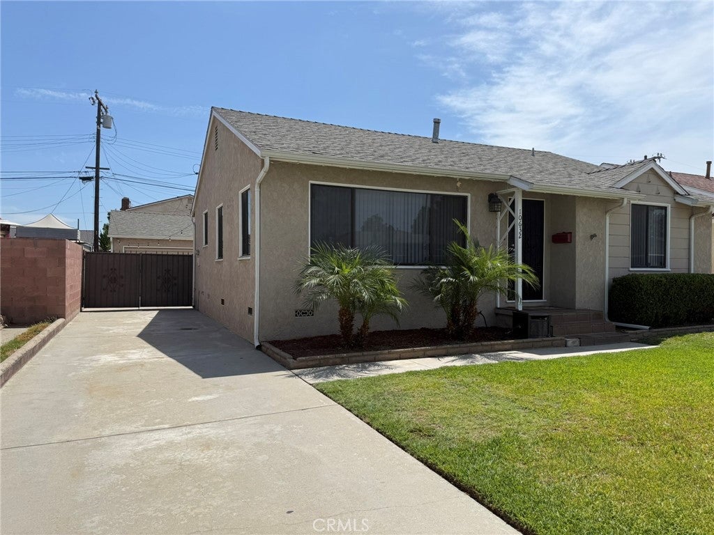 10632 Meadow Avenue
