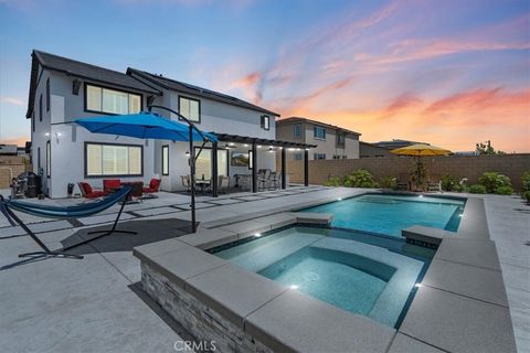 Photo of 16769 Tea Tree LN, Fontana, CA 92336 (MLS # IV26098901)
