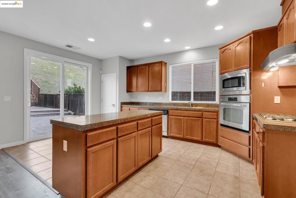 ANTIOCH - Residential